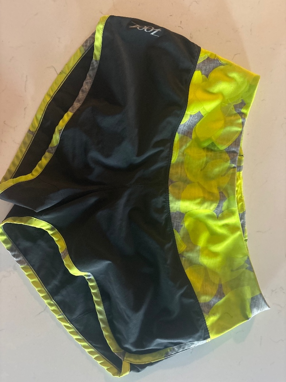 Zoot Women’s LTD Run 3” Shorts